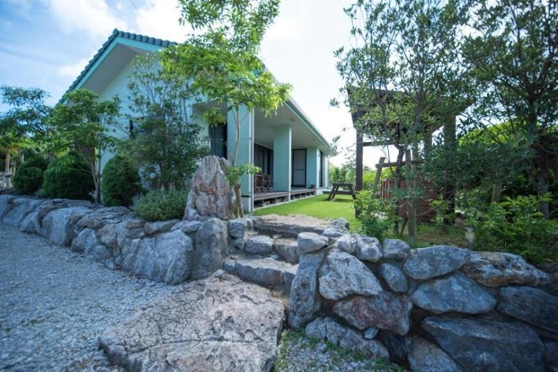 Tabinoteitaku Karstvilla Motobu Exterior foto